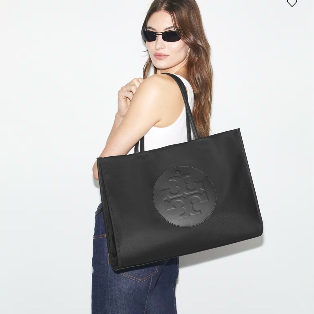 Tory Burch Black Ella Tote
Made with recycled materials